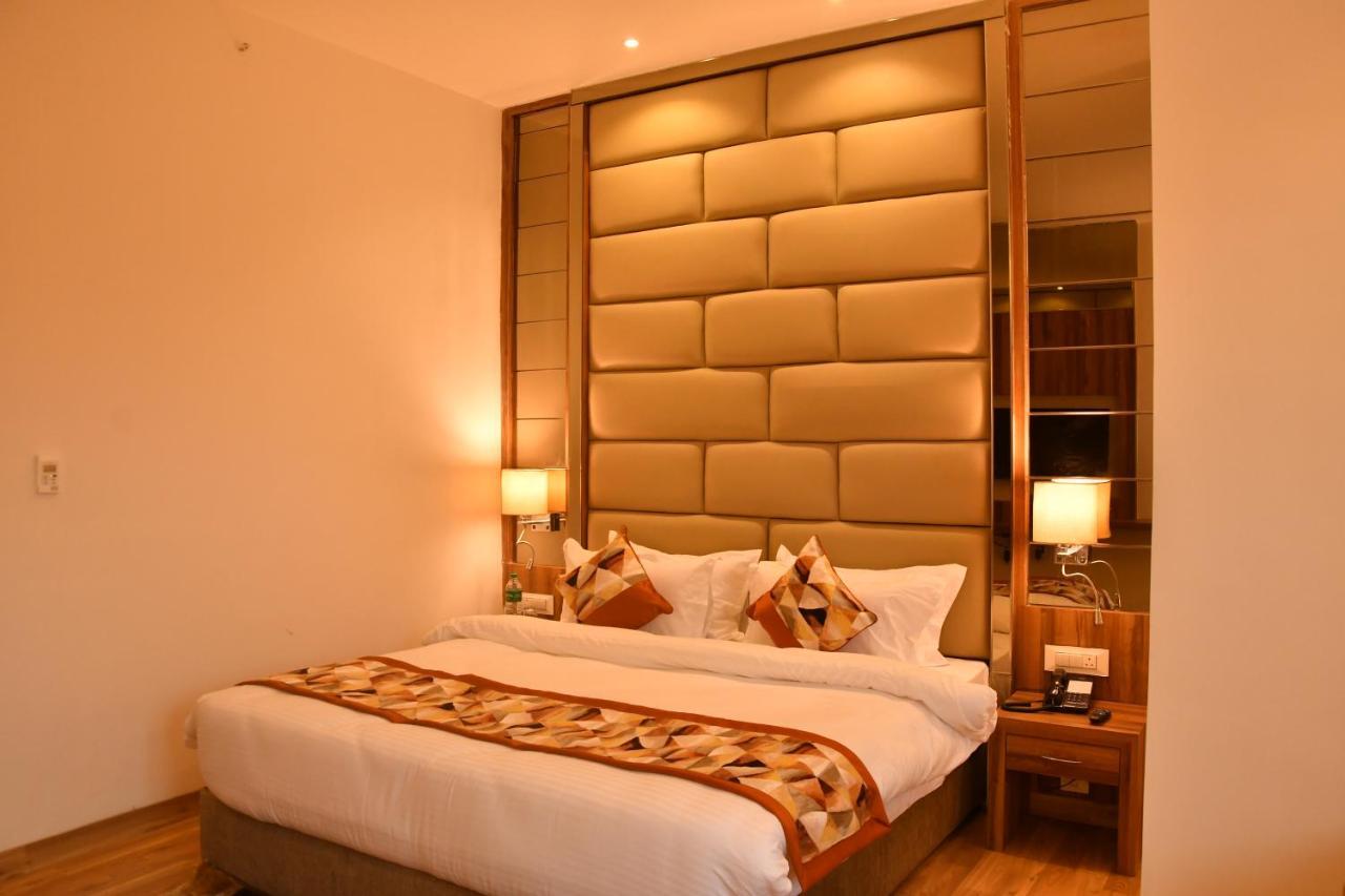 Hotel Lotus Ananta Elite Kota Kota  Exterior foto